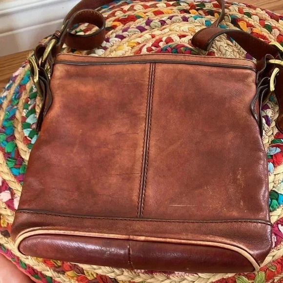 Fossil  brown cognac leather crossbody bag - Picture 2 of 5